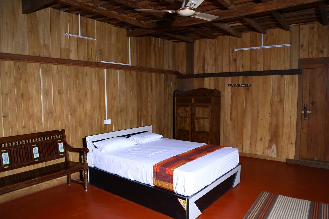 Malayoram Heritage Villa Munnar Kumudi Bagian luar foto