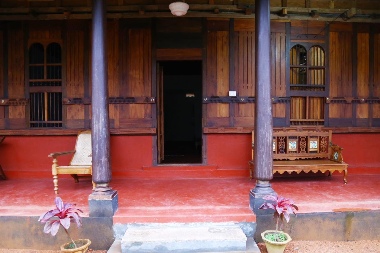 Malayoram Heritage Villa Munnar Kumudi Bagian luar foto